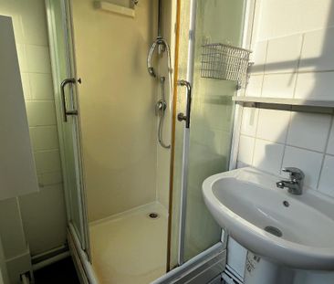 Location Appartement 1 pièce 26m² LILLE 59000 - Photo 4