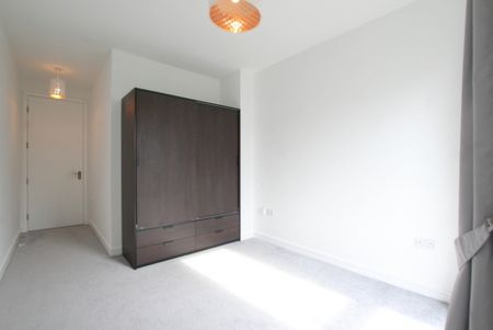 2 Bedroom Apartment, Melliss Avenue, Richmond - Photo 5