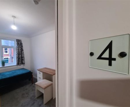 Room 4, 68 Garden Walk, Cambridge - Photo 3