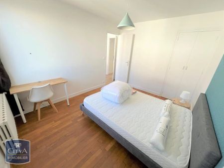 Appartement à louer 4 pièces 63.81m² - Photo 3