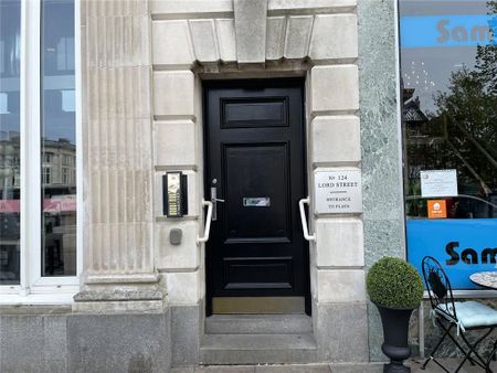 3 bedroom apartment to rent - Photo 4