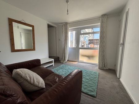 Winchester Avenue, Penylan - Photo 2
