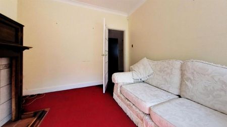 8 bedroom house to rent - Photo 3