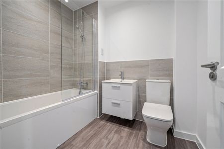 3 bedroom house to rent Elder Drive, Houghton Regis, Dunstable, Bedfordshire, LU5 - Photo 5