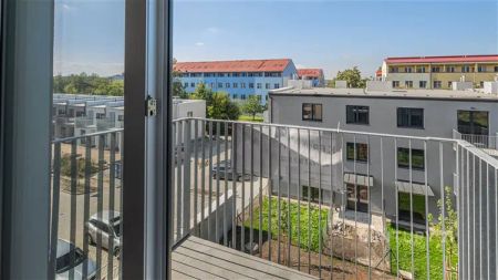 Moderní byt 1+kk s balkónem, parkovacím stání a sklepní kójí - ul. Topolová, Milovice - Mladá - Photo 4