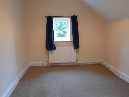 4 bedroom detached house to rent - Photo 5