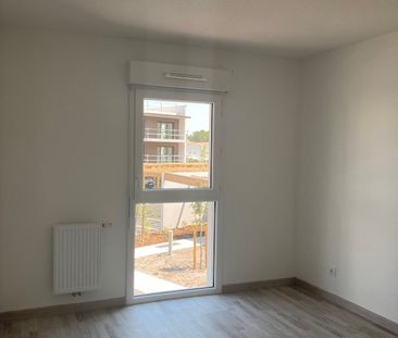 Location Appartement 3 pièces 63m² - Photo 5