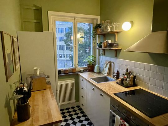 Oktobergatan, Hägersten - Photo 1