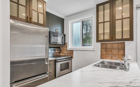 For Lease - 354 Laird Drive, Toronto, Ontario - Photo 3