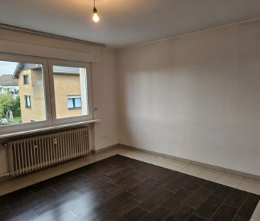 Stieldorferhohn: Top-modernisierte Etagenwohnung mit gehobener Auss... - Photo 1