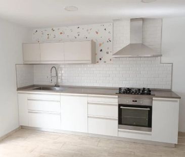 Apartamento de alquiler en Carrer del Dos de Maig, 142, Centro - Photo 6
