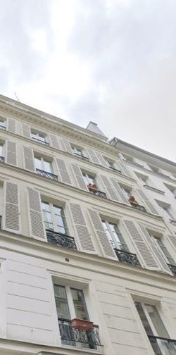 STUDIO A LOUER - PARIS 9EME ARRONDISSEMENT - 16.9 m - 832 € - Photo 1