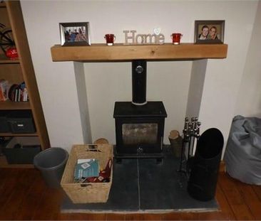 2 bedroom terraced house to rent - Photo 3