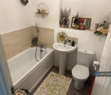 1 bedroom in a house share to rent - Photo 6