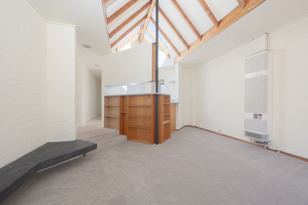 35 Waltham Street, Flemington VIC 3031 - Photo 1