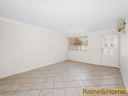 13/25 Stanbury Place, Quakers Hill, NSW 2763 - Photo 4