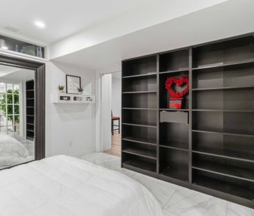 For Lease - 18 Pleasant Valley, Brampton, Ontario - Photo 2