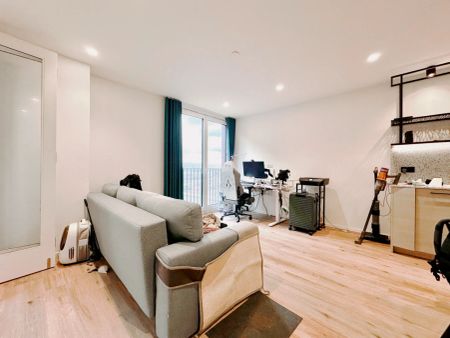 1 Bedroom 1 Bathroom Flat505 - Photo 4