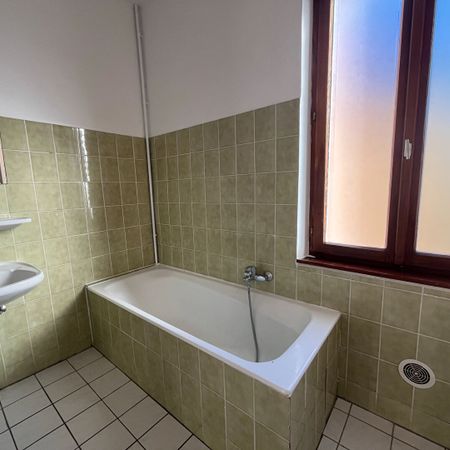 Location Appartement 2 pièces 47m² - Photo 3