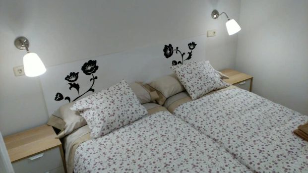 Piso de alquiler en N/a, Casa de Campo - Photo 1