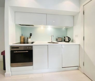 Studio to rent - Photo 5