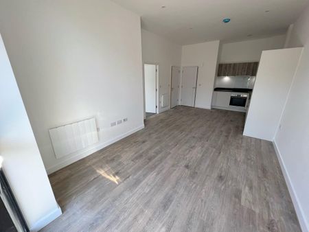 1 bedroom ground floor flat to rent - Photo 2