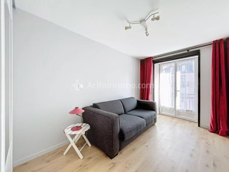 Location Appartement 3 pièces 64 m2 à Clermont-Ferrand - Photo 2