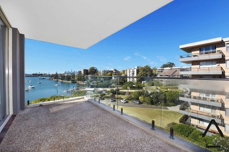 Waterfront Two Bedroom Apartment - Photo 5