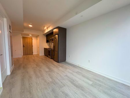 For Lease - 801 The Queens Way Unit# 419, Toronto, Ontario - Photo 5