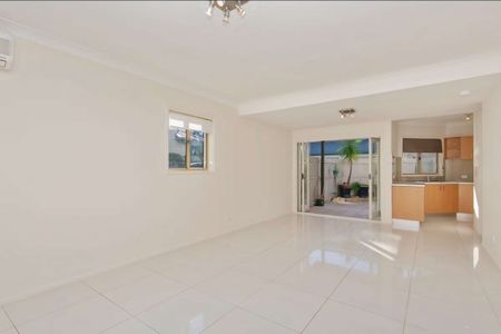 Kangaroo Point - Photo 3