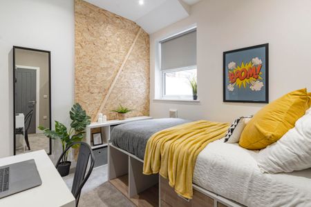 Montgomerie #22 - Photo 4