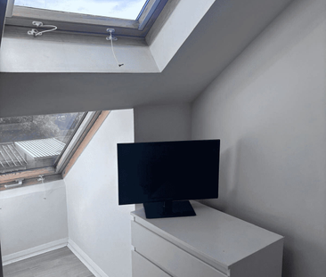 West View, Feltham, TW14 - Photo 6