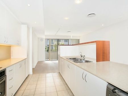 22/195 Varsity Parade, Varsity Lakes QLD 4227 - Apartment For Rent | Domain - Photo 5