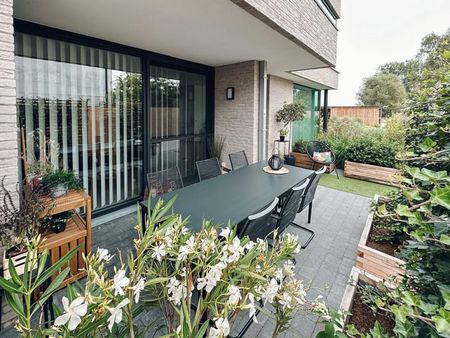 Appartement te huur - Foto 2