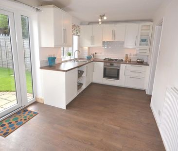 3 bedroom terraced house to rent - Photo 6