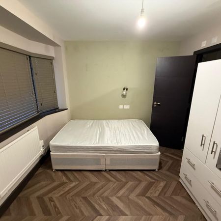 Studio Flat, Stox Mead, HA3 - Photo 3