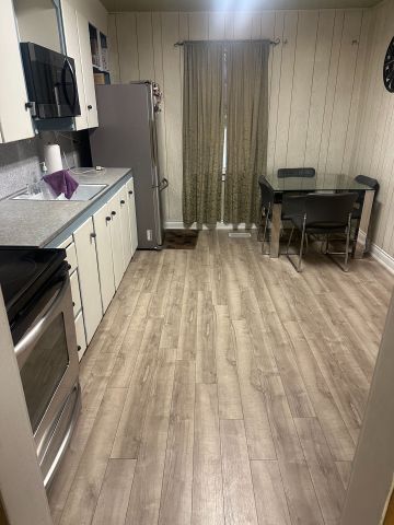 For Lease - 153 Barnesdale Avenue, Hamilton, Ontario - Photo 3