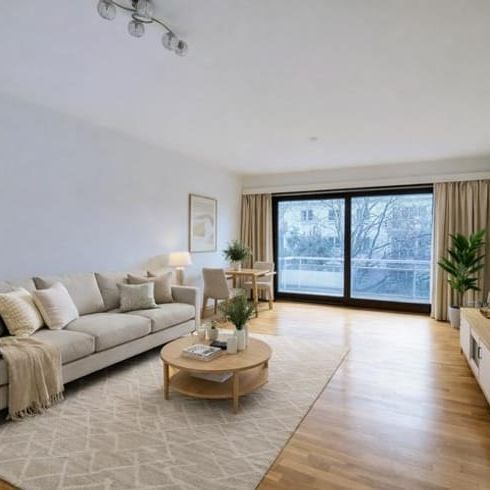 Appartement te huur - Photo 1