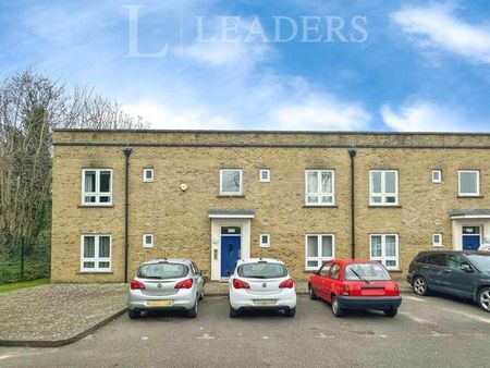 The Officers Quarters, PO12 - Photo 4