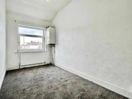 2 bedroom terraced house to rent - Photo 4