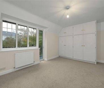 6 bedroom detached house to rent - Photo 4