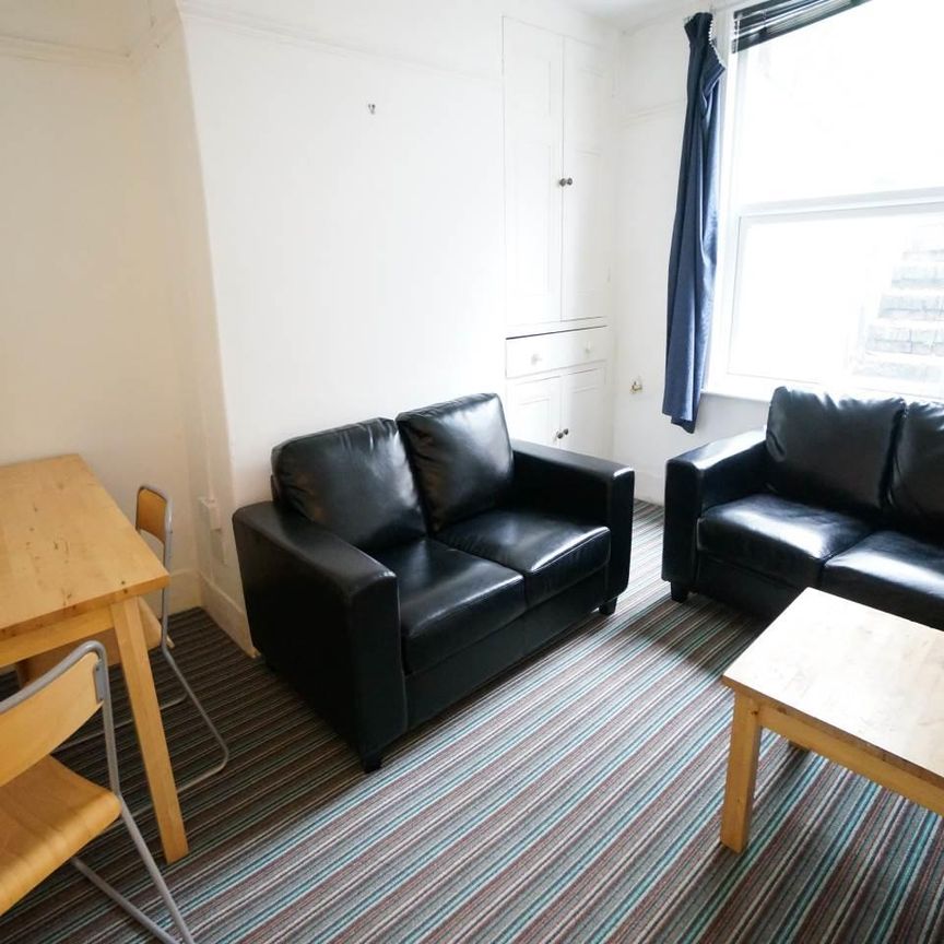 3 Penllys Terrace - Photo 1