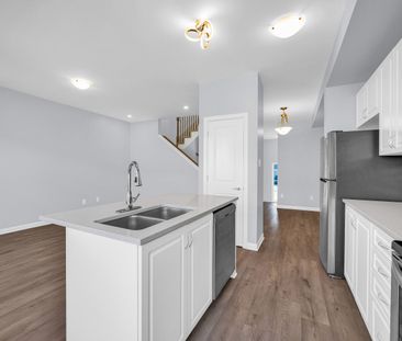 For Lease - 587 Lilith Street, Barrhaven, Ontario - Photo 1