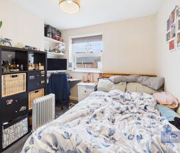 3 bedroom terraced house to rent - Photo 6