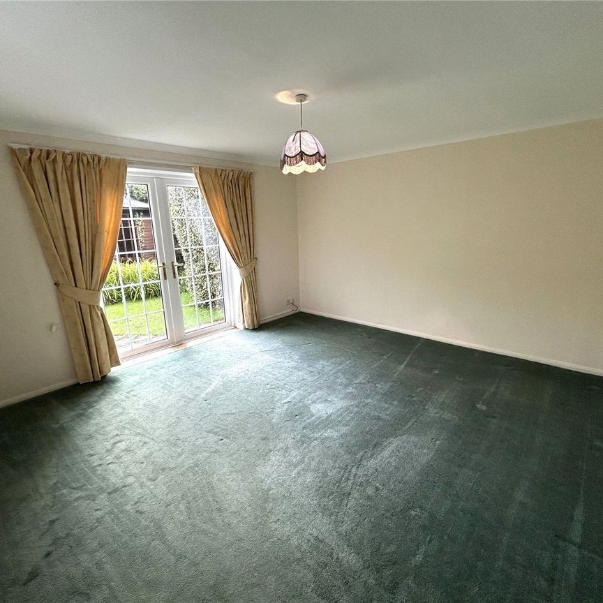 Rippon Close, Tiverton, Devon, EX16 - Photo 1