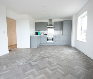 2 bedroom apartment to rent - Photo 3