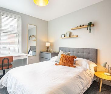 1 bedroom in a house share to rent - Photo 4