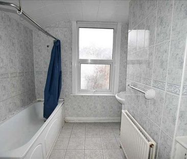 Kimberley Road, London, N18 - Photo 6