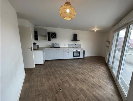 Location Appartement 2 pièces 44m² VILLENEUVE ST GEORGES 94190 - Photo 4