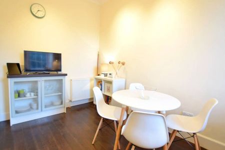 West Montgomery Place - Photo 2